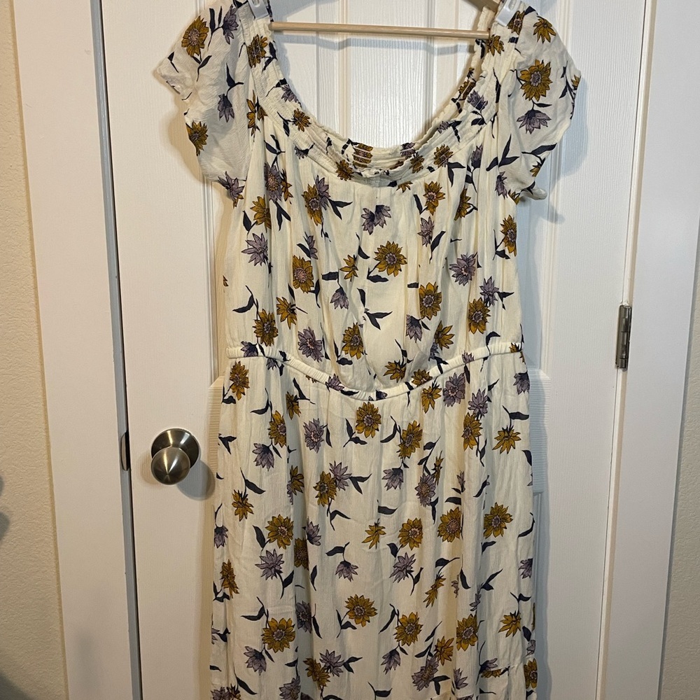 NWOT Old Navy off white floral dress w/ elasticized waist/collar sz XXL - Picture 5 of 11